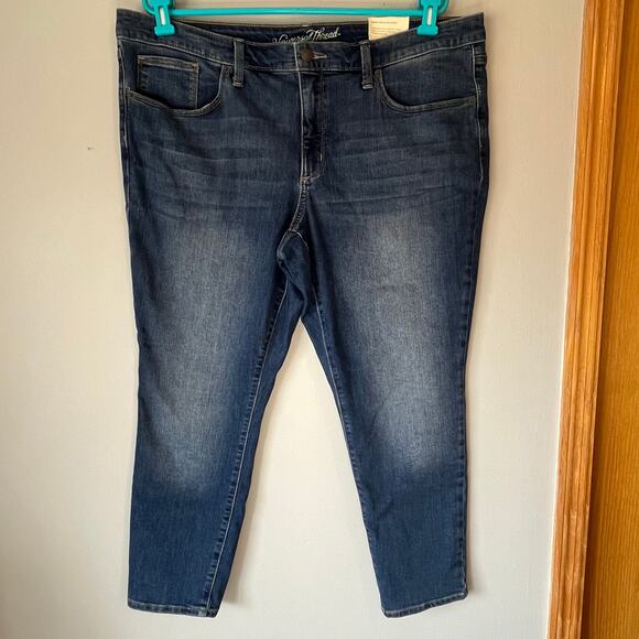 NWT! Universal Thread Medium Wash Mid Rise Skinny Jean Size 18 Short - Picture 12 of 12